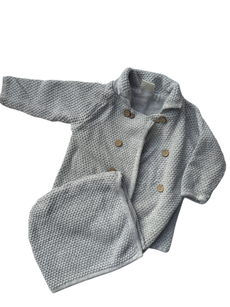 Bright grey sweater for kids